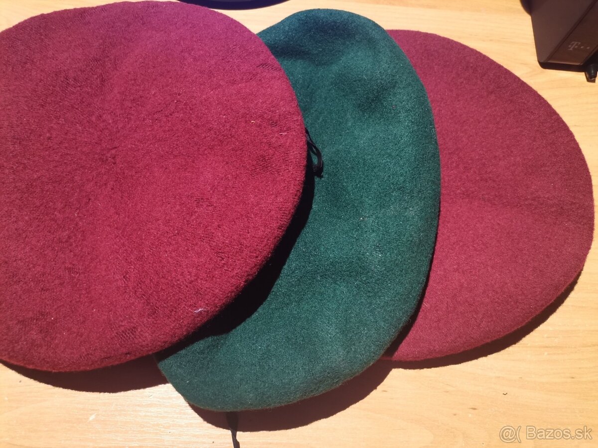 vojenské baretky - 2