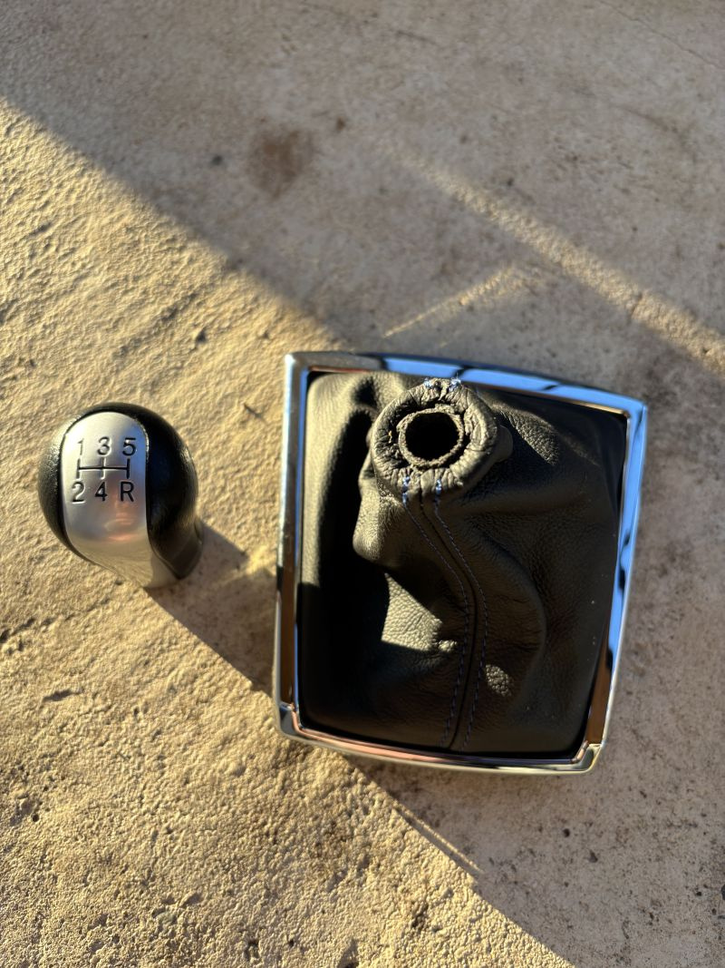 Predám príslušenstvo - Toyota Corolla Verso 2007 - 2