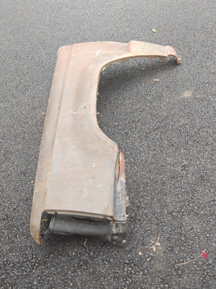 Predné blatníky Mitsubishi L200 1995 - 2