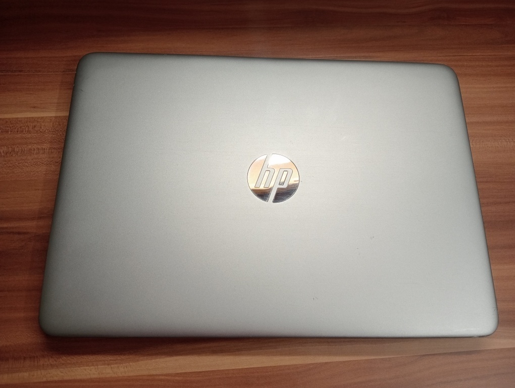 predám notebook HP ELITEBOOK 840 G3 ,WINDOWS 10,bez baterky - 2