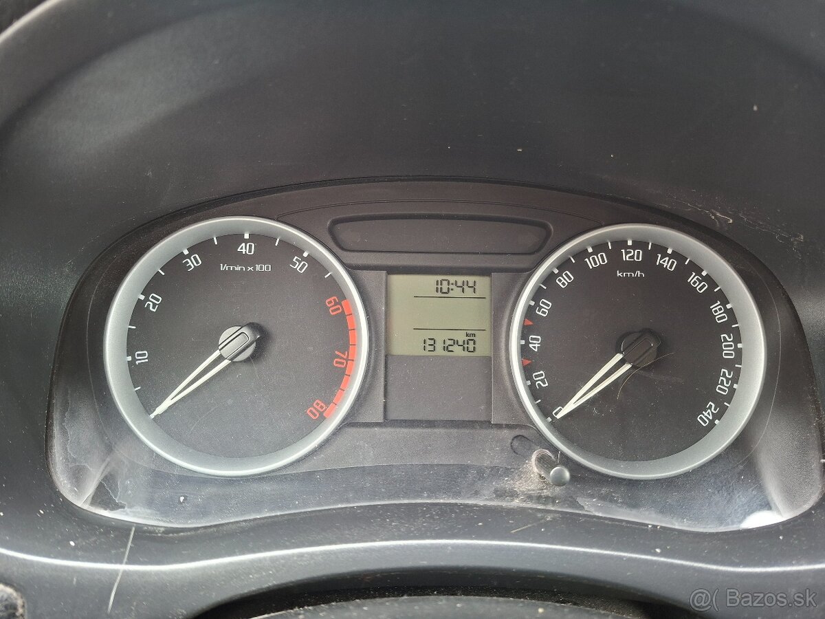 Predám Škodu Fabiu II - 2