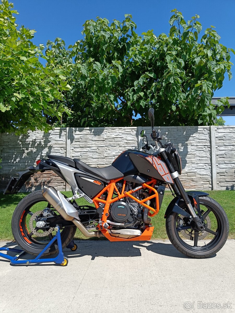 KTM Duke 690 - 2