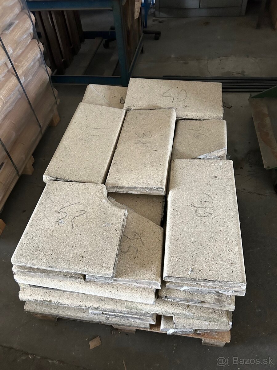 Bazénová obruba (lem) - 2