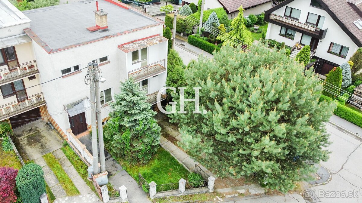 ZNÍŽENÁ CENA - Krajný rodinný dom s potenciálom v pokojnej č - 2