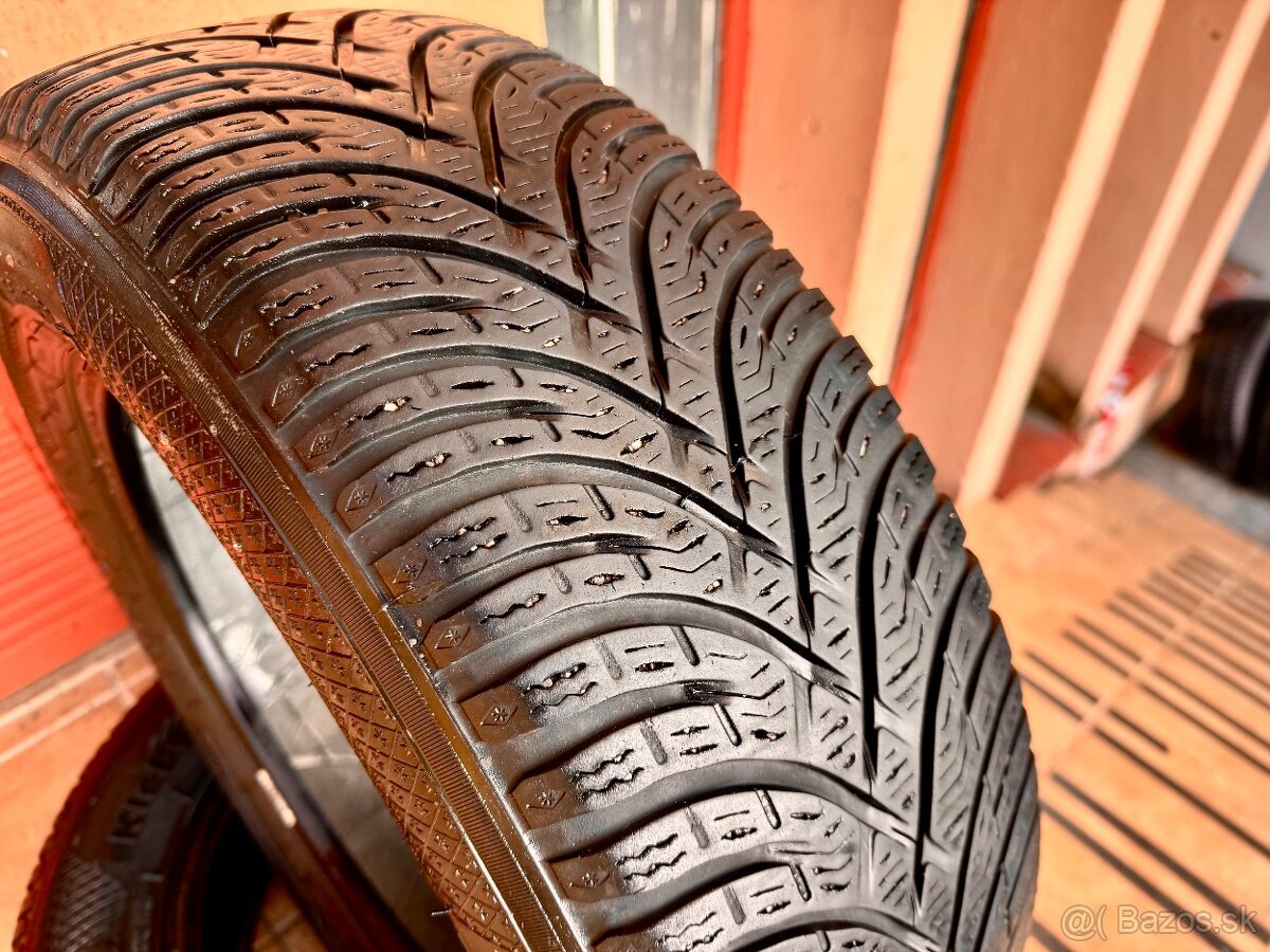 195/65 R15 - zimné pneumatiky-2 kusy.- - 2