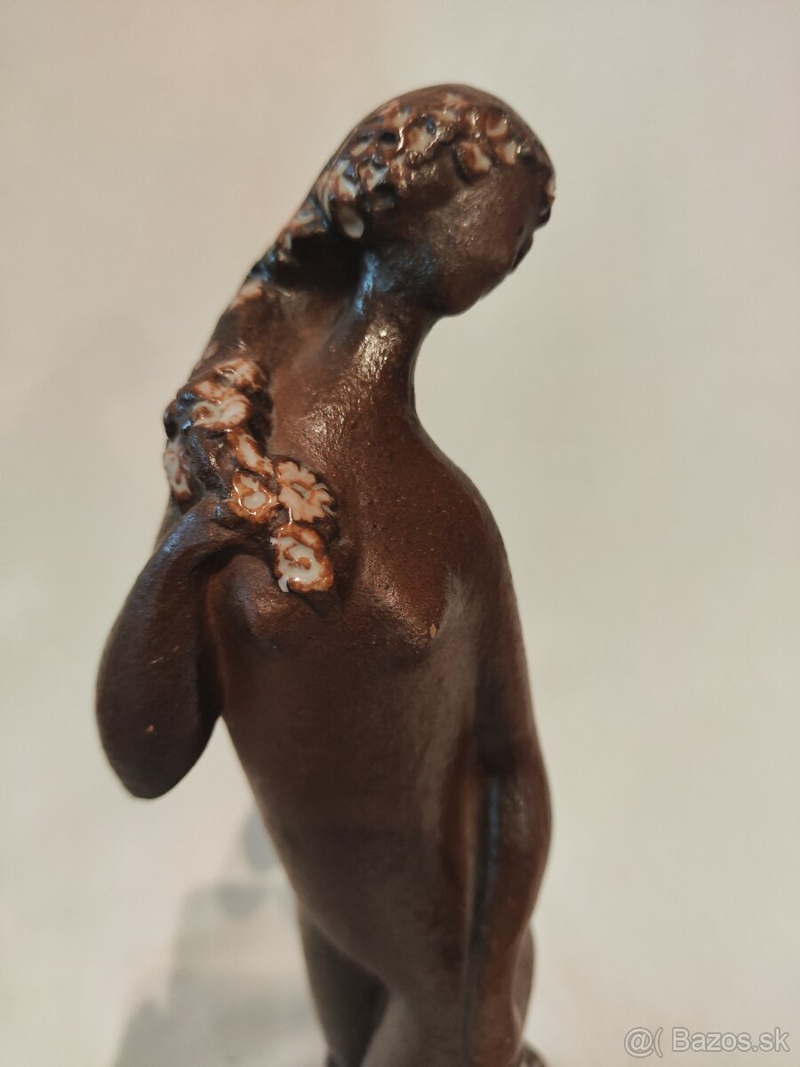 Sběratelská soška Akt - Dívka s květy - Bohumil Dobiáš, Jiho - 2