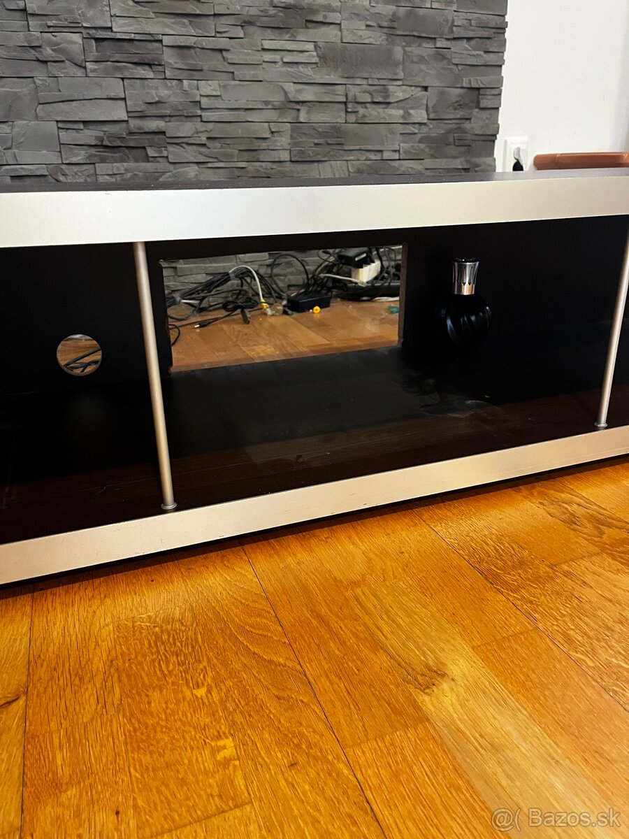TV stolík / komoda - 2