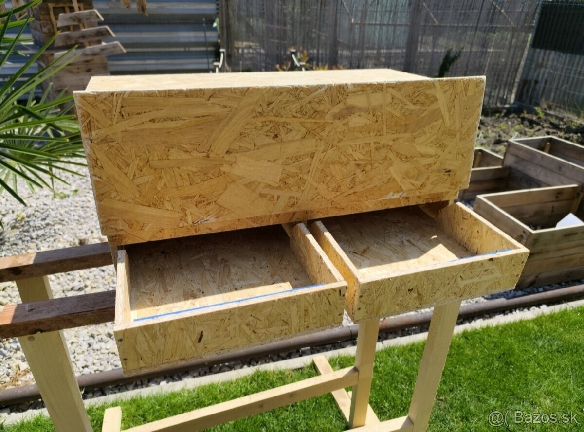 Znáškové hniezdo spádové - 2