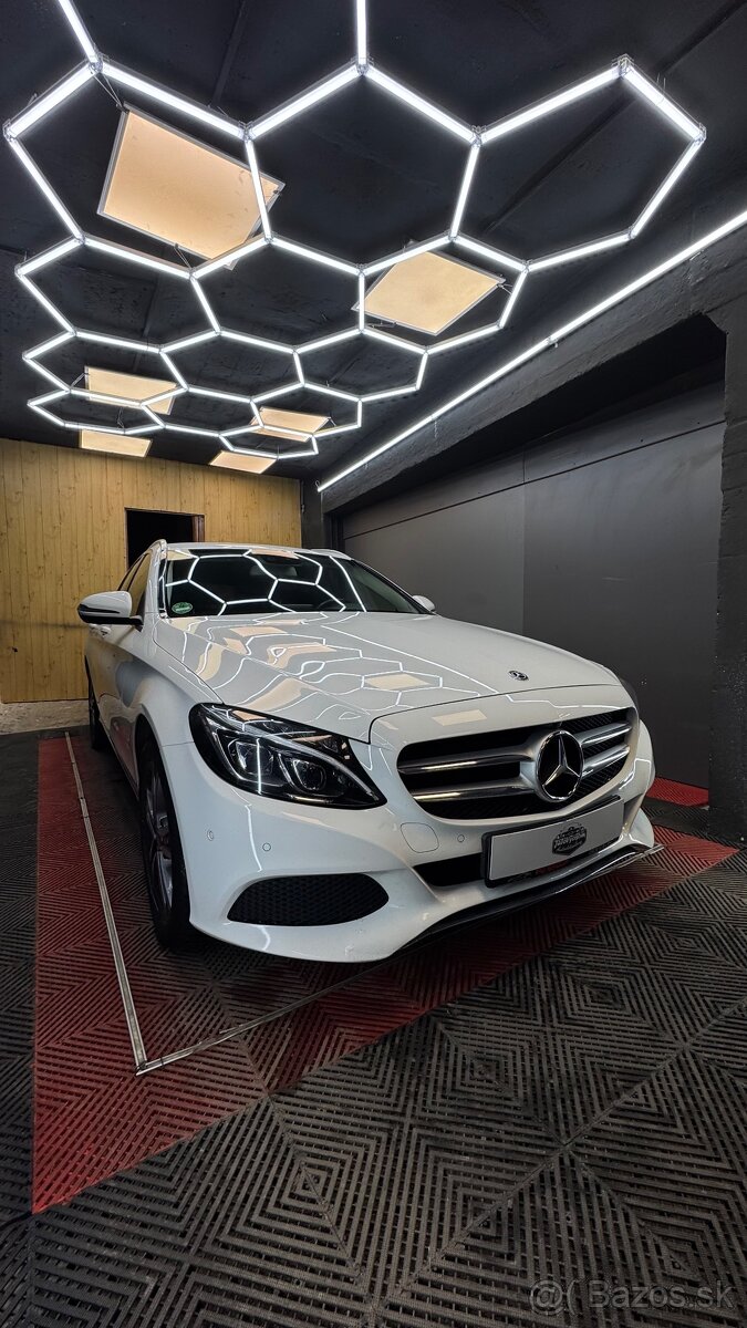 Mercedes-Benz C220d 4MATIC - 2