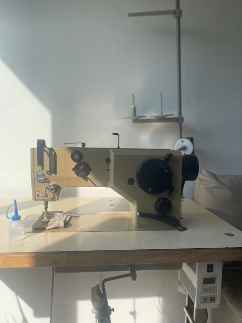 Cik Cak priemyselny stroj - 2