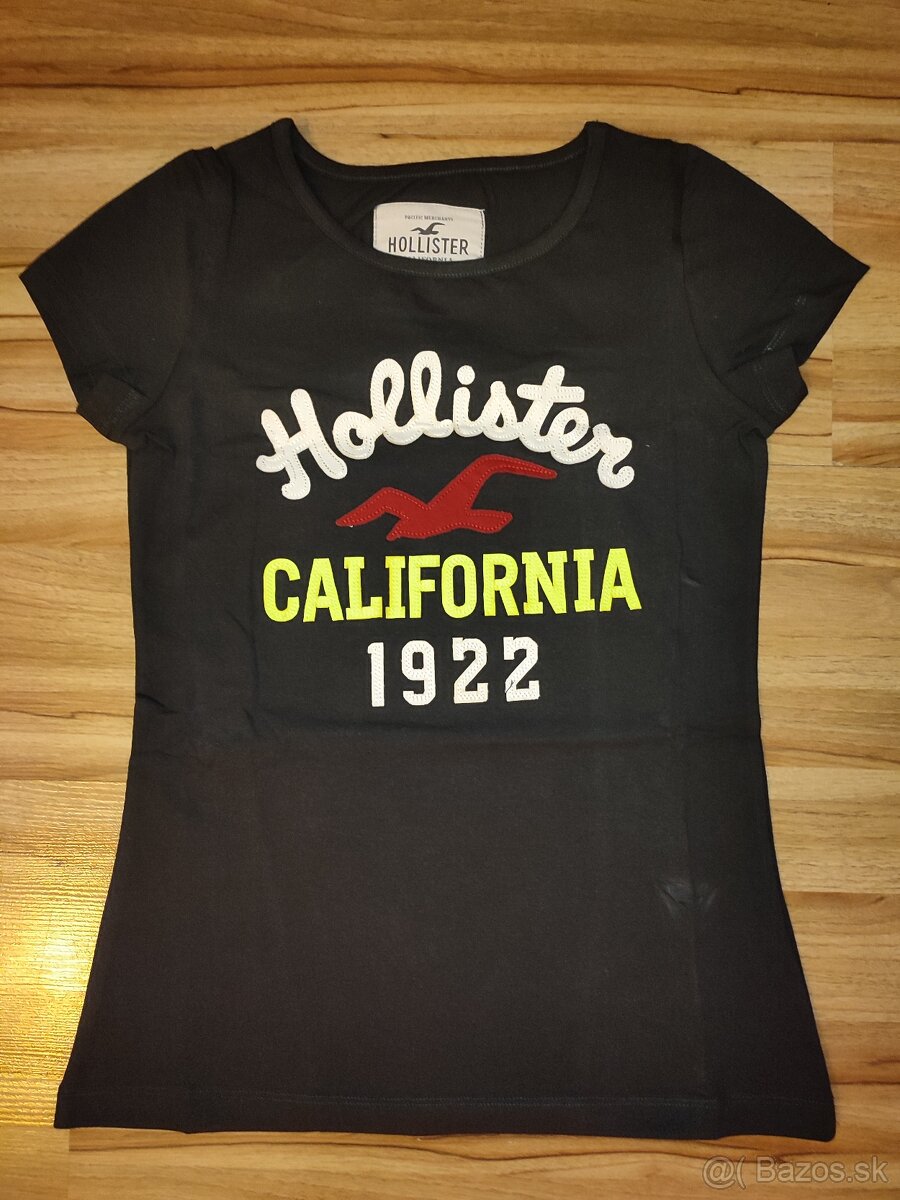 Dámske tričko HOLLISTER. - 2