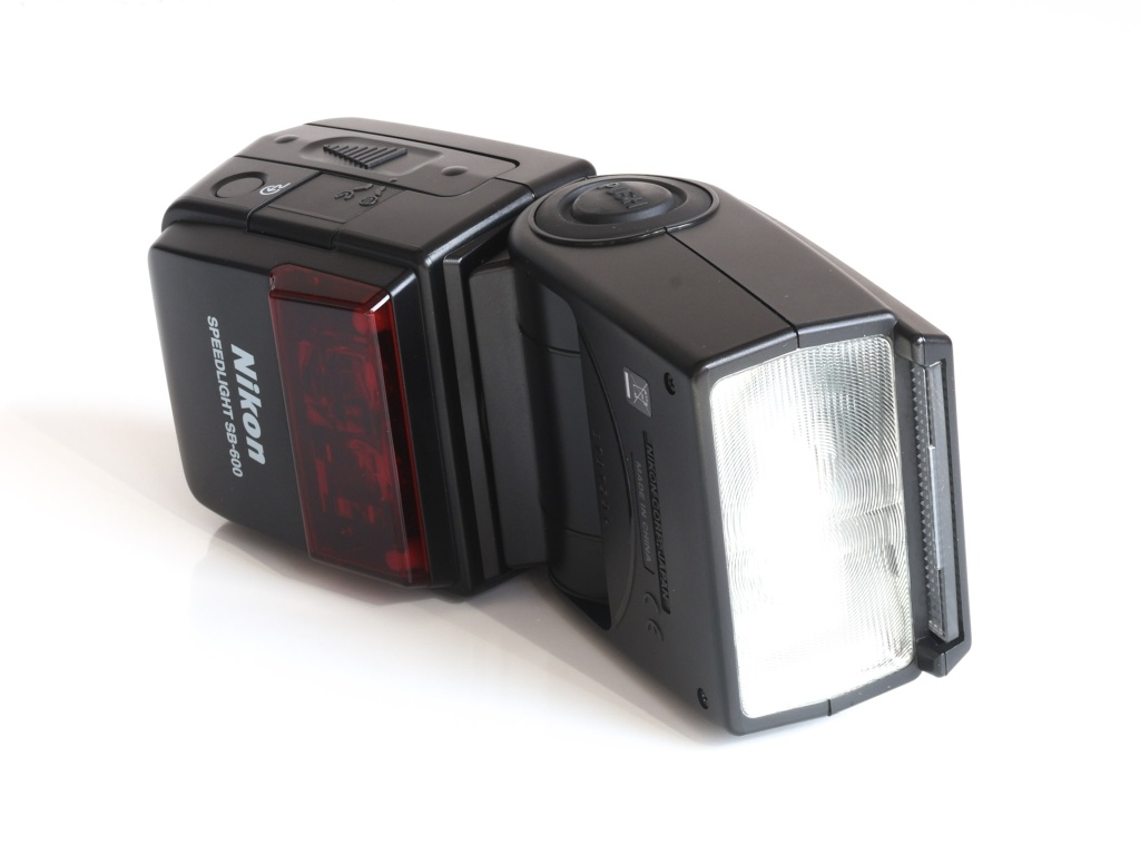 Nikon Speedlight SB-600 - 2