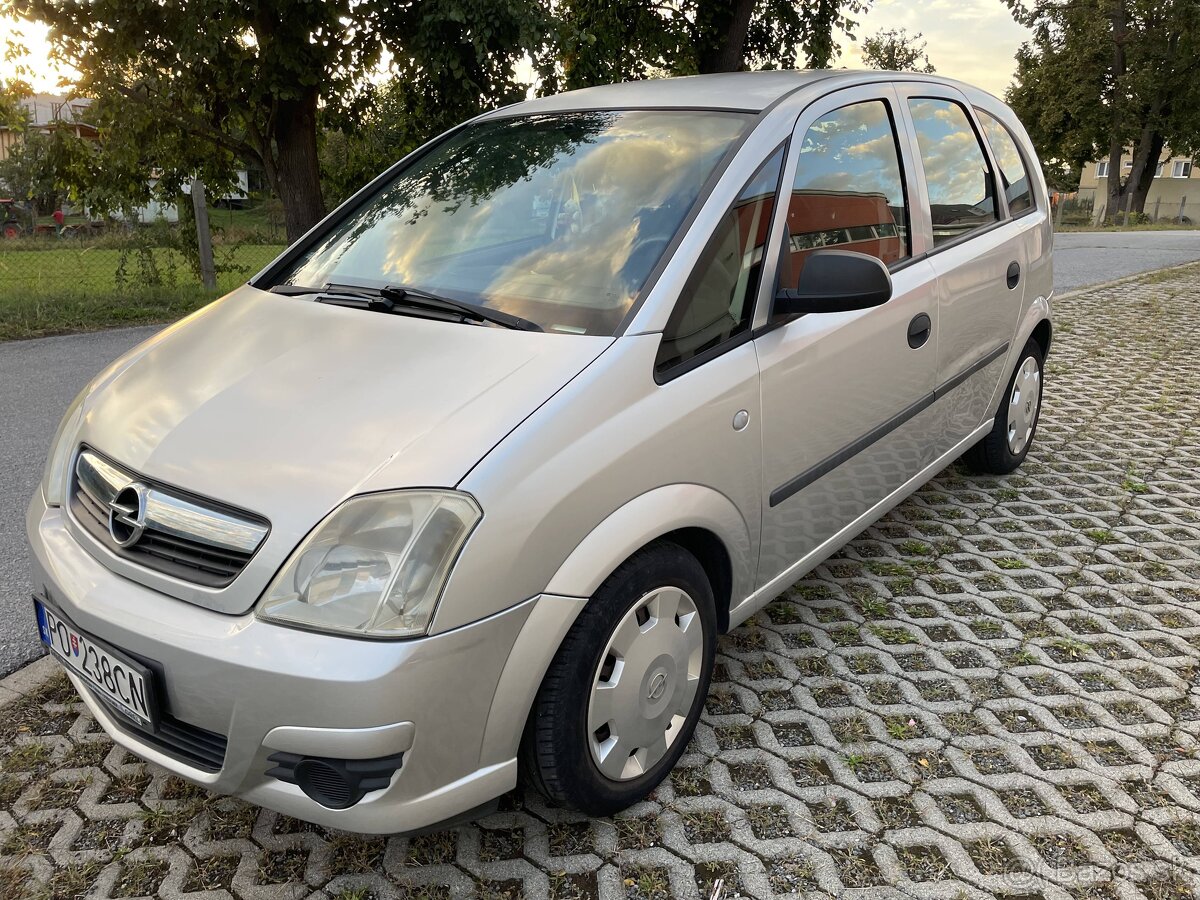 Opel Meriva 1,4 benzín 66 Kw 90PS 107 tis km STK do 9.4.2027 - 2