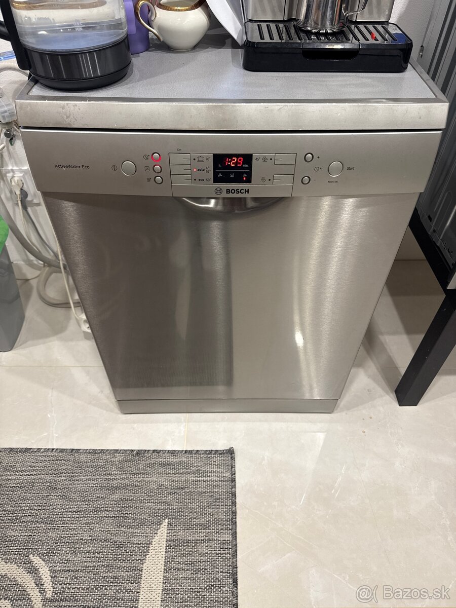 Predám umývačku riadu Bosh - 2