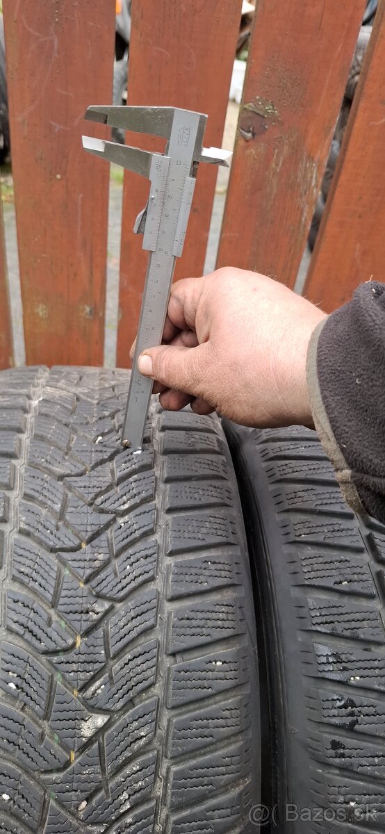 Zimne pneu 225/45 r17 - 2