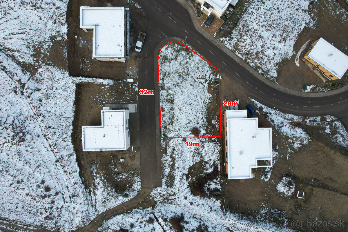 BartanusReality - Na predaj exkluzívny pozemok o rozlohe 553 - 2