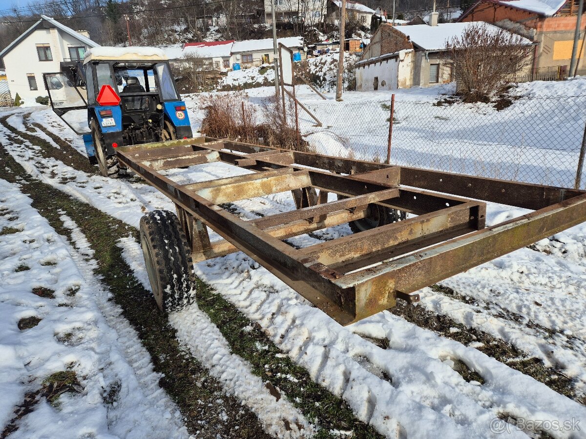 Vlečka, platoňák , podvozok - 2