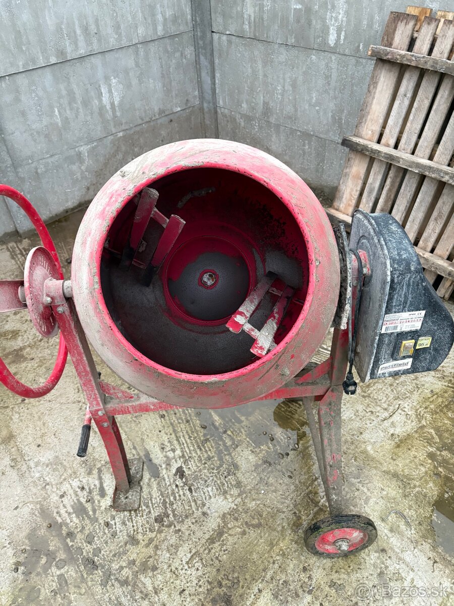 Stavebná miešačka - 2