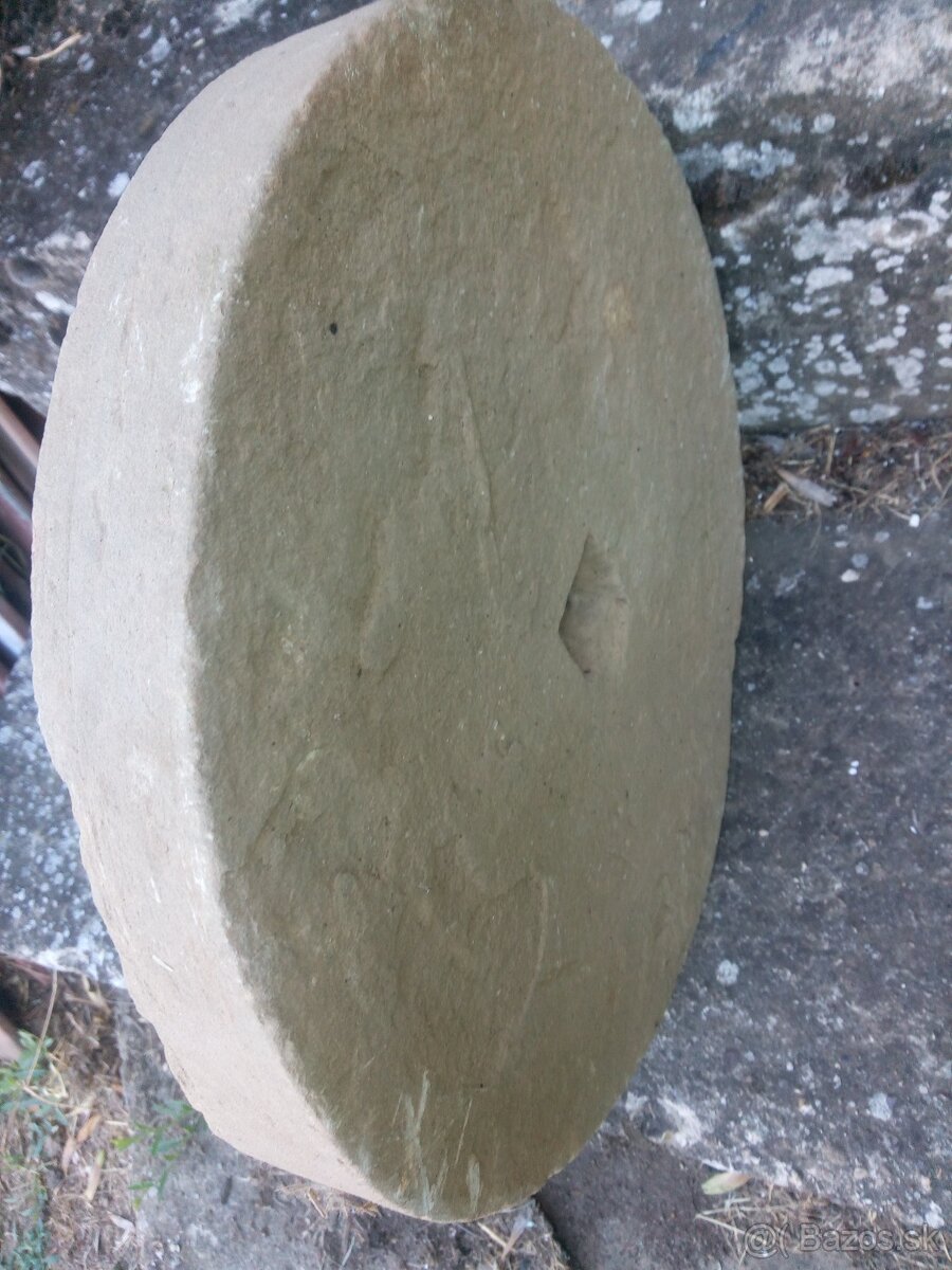 Vápencovo/pieskovcový" kotúč-originál. - 2