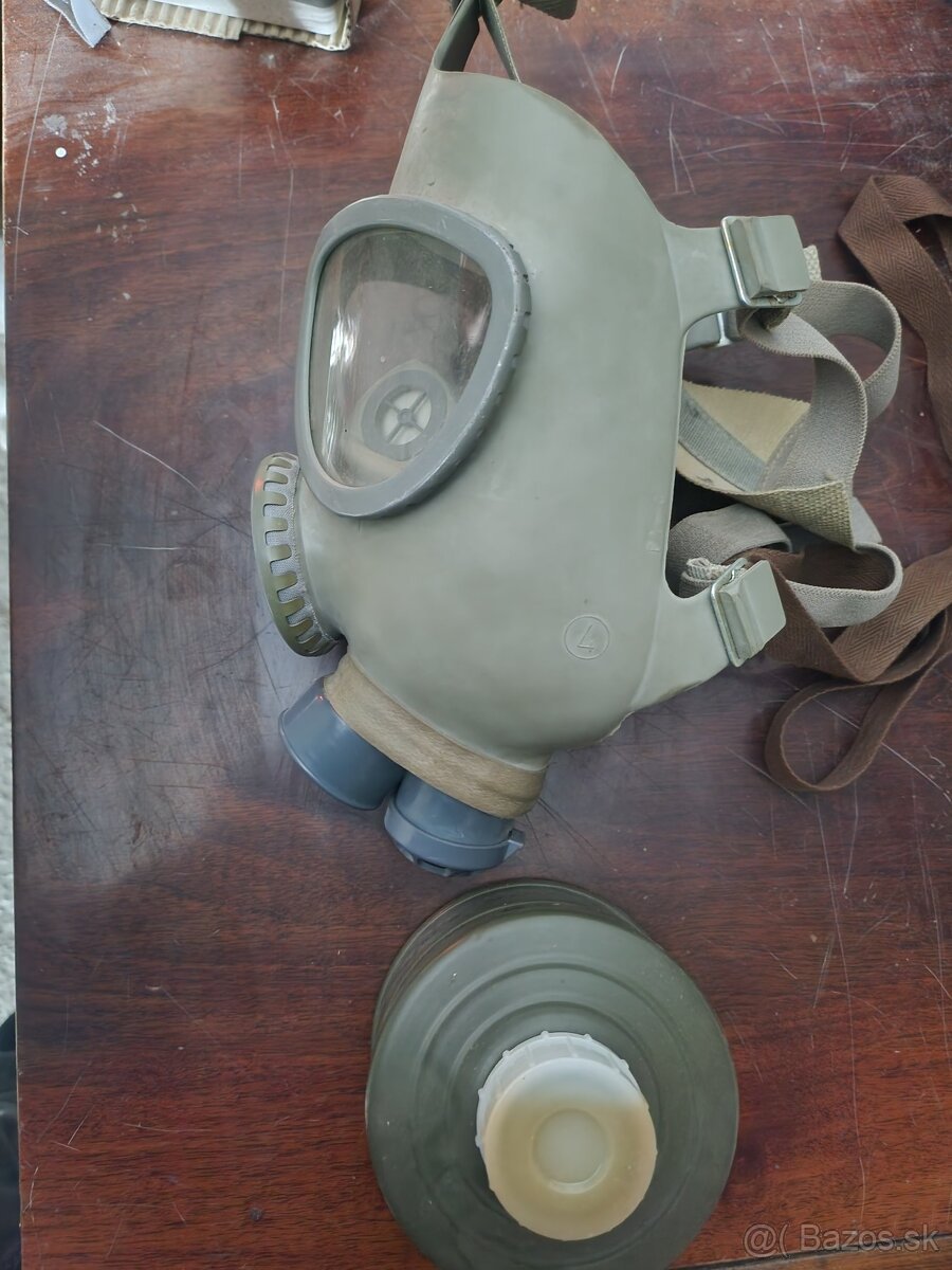 Plynová maska - 2