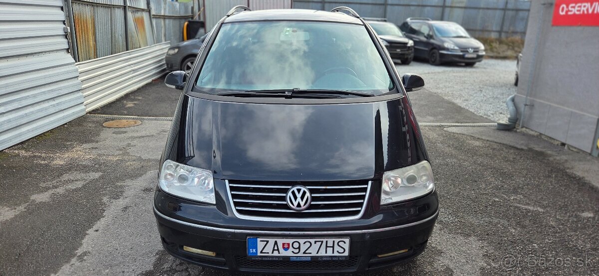 Volkswagen Sharan 1.9 TDi 7-miestné - 2