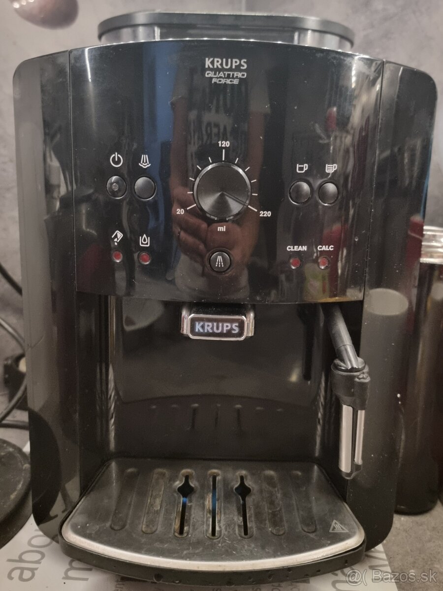 Plnoautomaticky kavovar Krups Arabica EA8110 - 2
