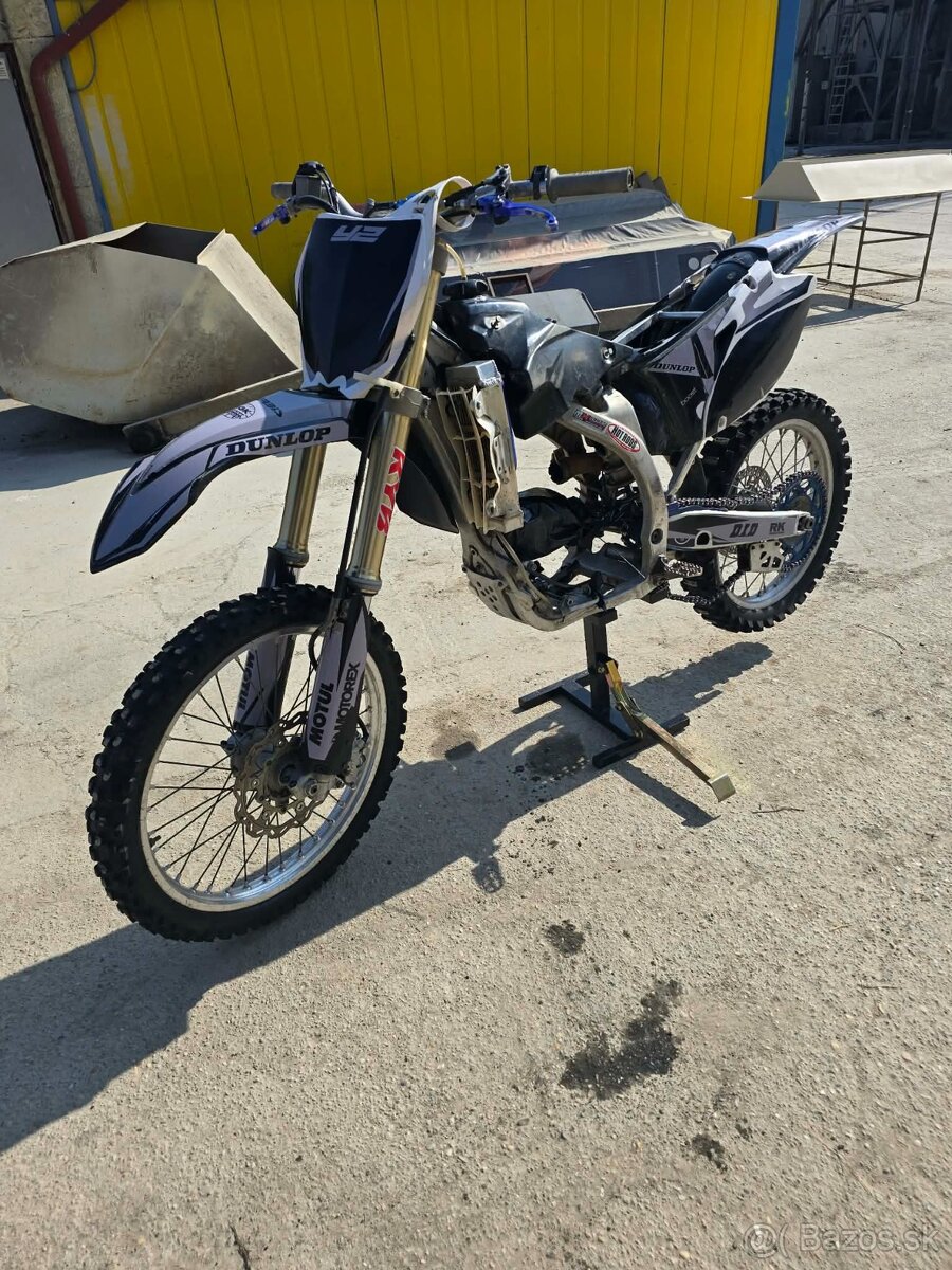 Predam Yanaha yzf 250 2006 ročnik - 2