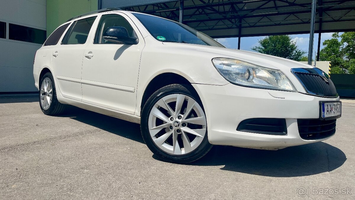 Škoda Octavia II FL - 2