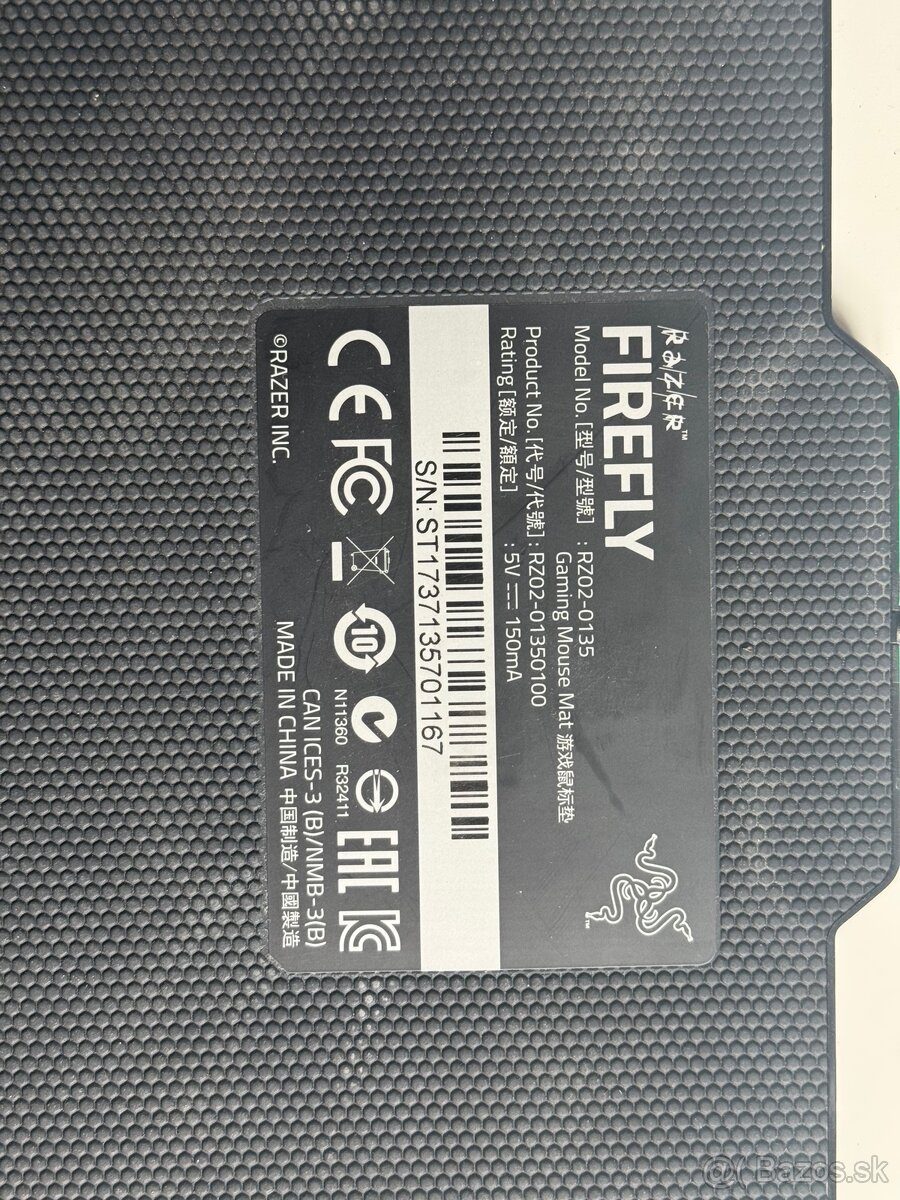 Razer Firefly RGB podložka - 2