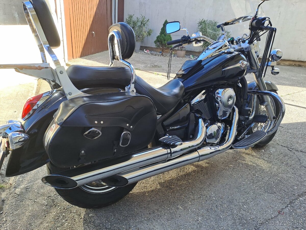 Kawasaki vn 900 - 2