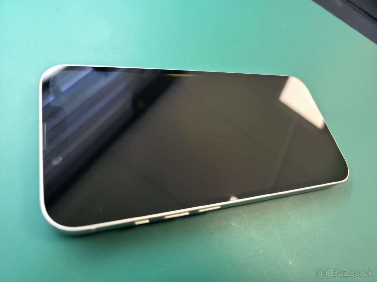 Predám displej na iPhone 14 - 2