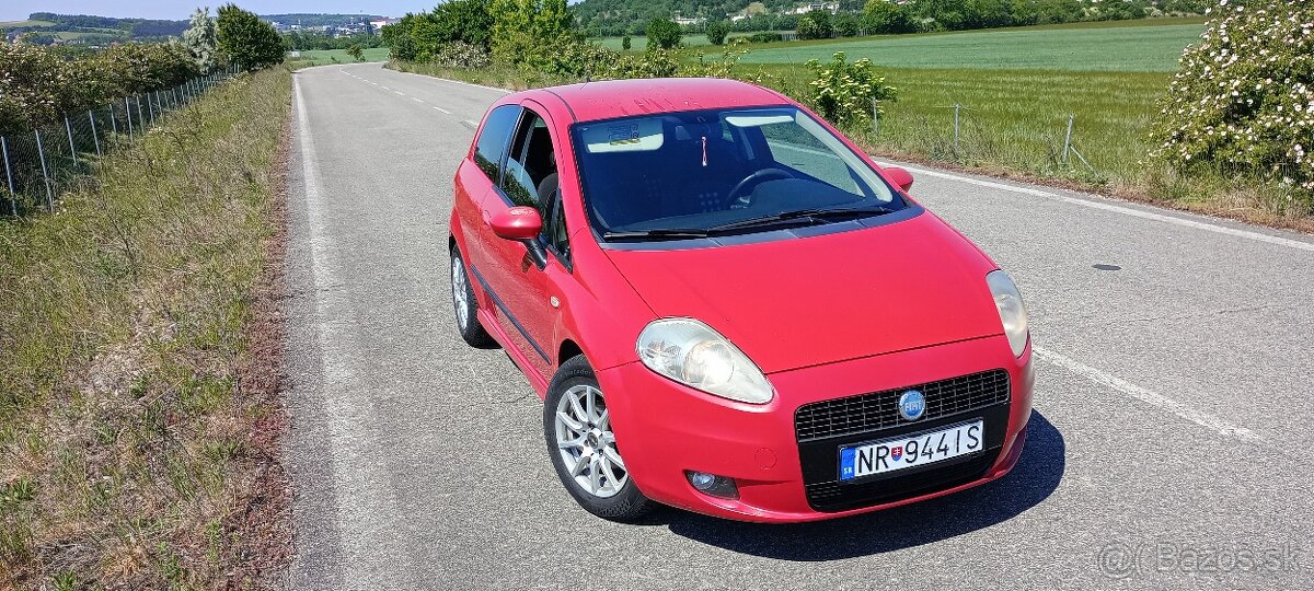 Fiat Grande Punto - 2