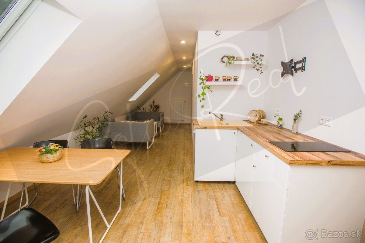 PRENÁJOM: svetlý byt (2x spálňa); parking; Račianska ulica - 2