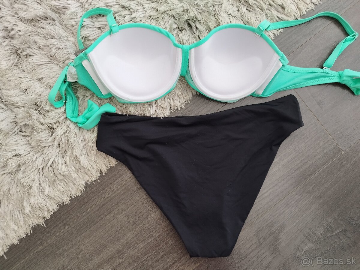 Dvojdielne plavky XL42 čierna mätová - 2