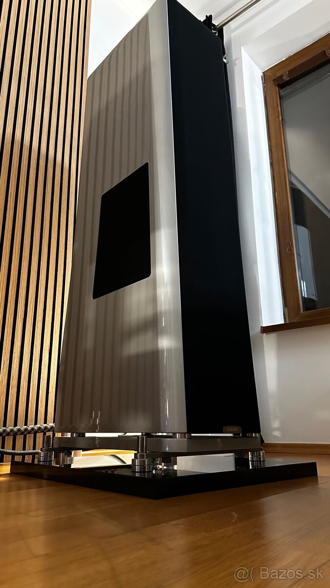 Quadral Aurum Vulkan VIII - 2