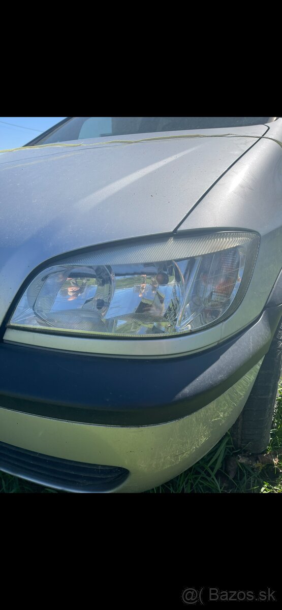 Opel zafira 2,2 dti - 2