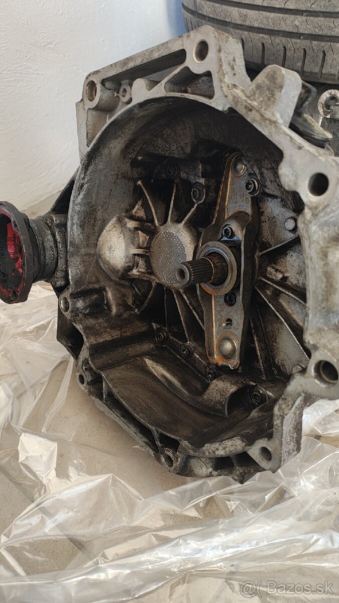 Prevodovka Octavia 1,6 benzín, 2011, 5 stupňový manuál - 2