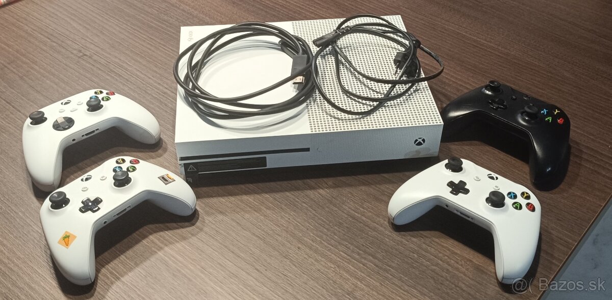 Xbox one S 500gb - 2