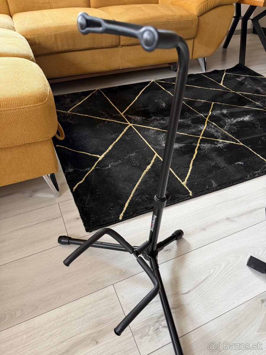 Stojany na Gitary - 2