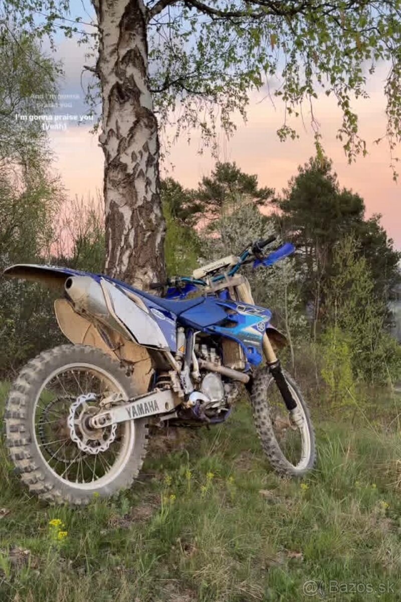 Yamaha YZF 450 - 2