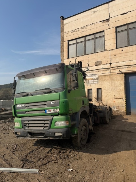 DAF CF 85 S hydraulickou rukou a nadstavbou - 2