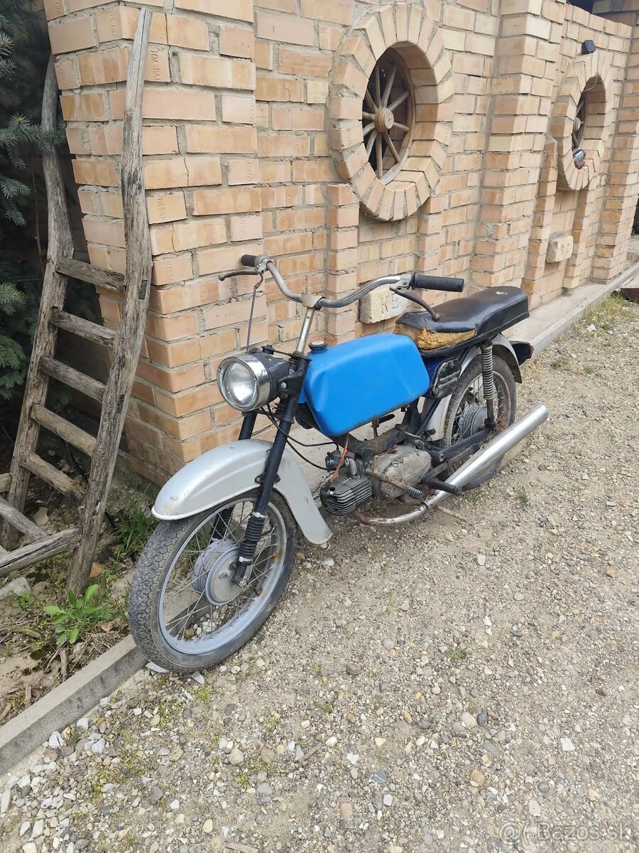 Jawa mustang - 2