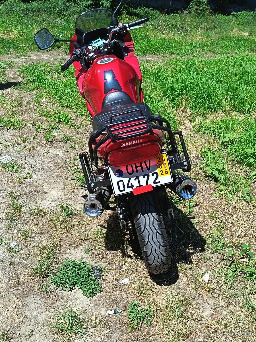 Yamaha XJ600S - 2
