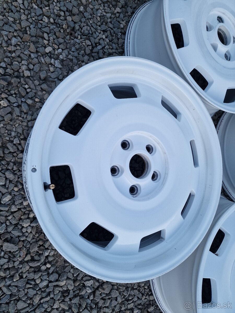 Alu disky 17"5×112 org.new Beetle - 2