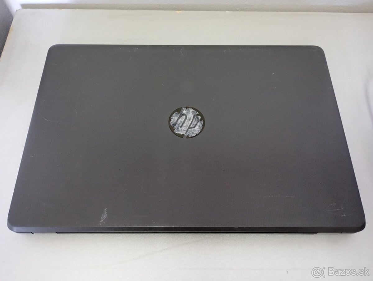 predám notebook HP 250 G6 , WINDOWS 8 - 2