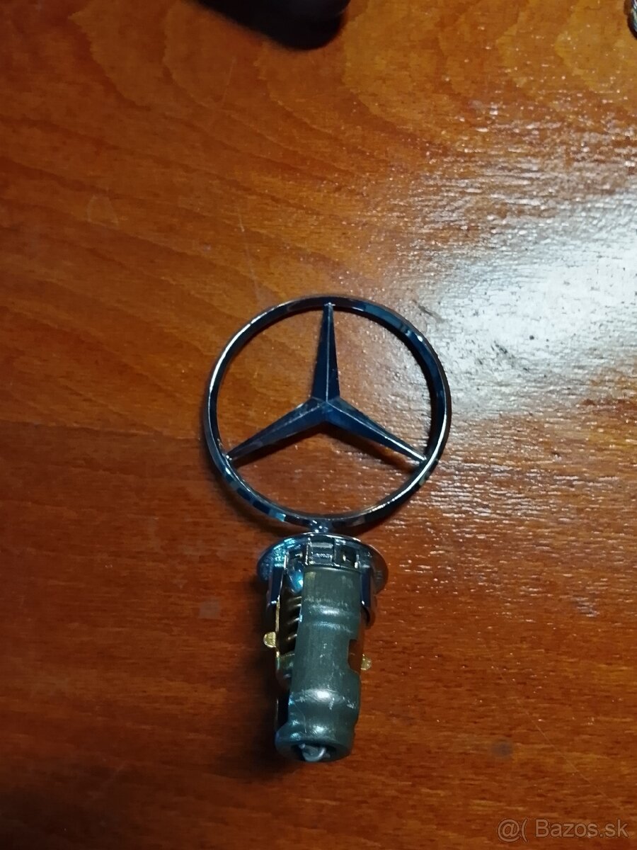 Znak Mercedes w 124 - 2