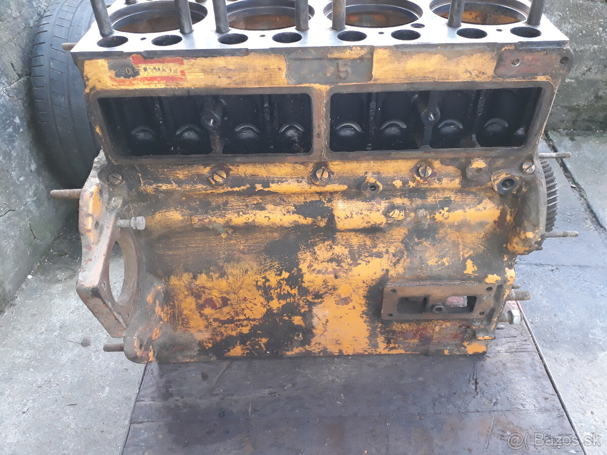Blok motoru Z 6911 - 2