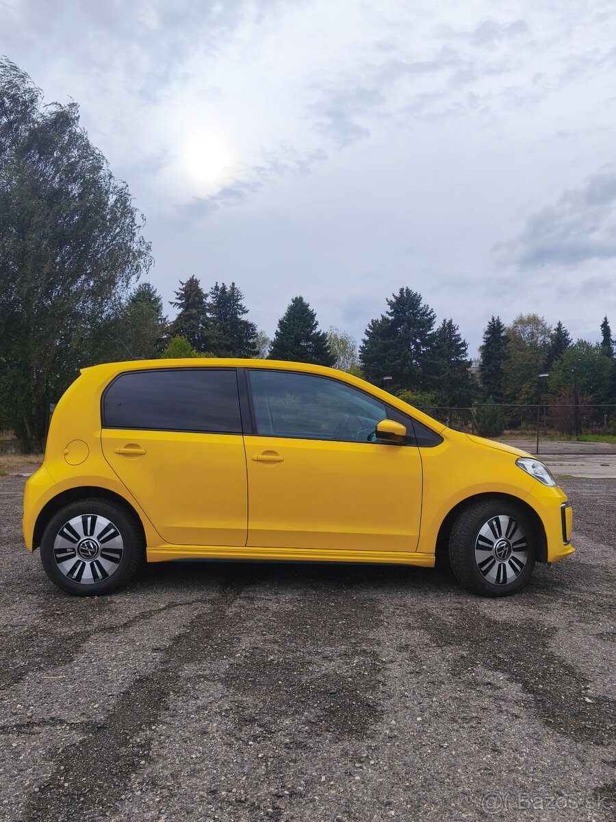 Volkswagen e-Up 36,9kWh/2023/47tkm - 2