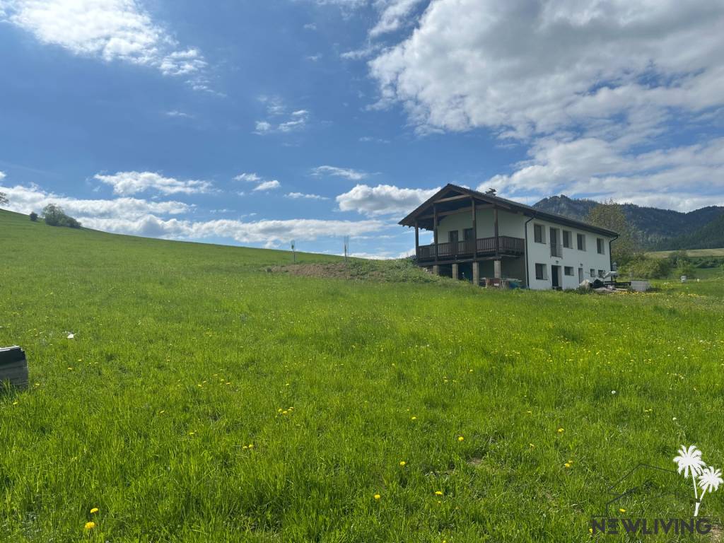 Na predaj stavebný pozemok v Ižipovciach -16km od Liptovskéh - 2