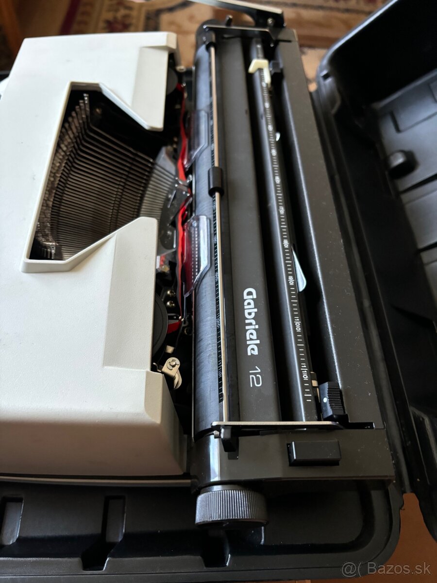 Písací stroj Triumph - 2